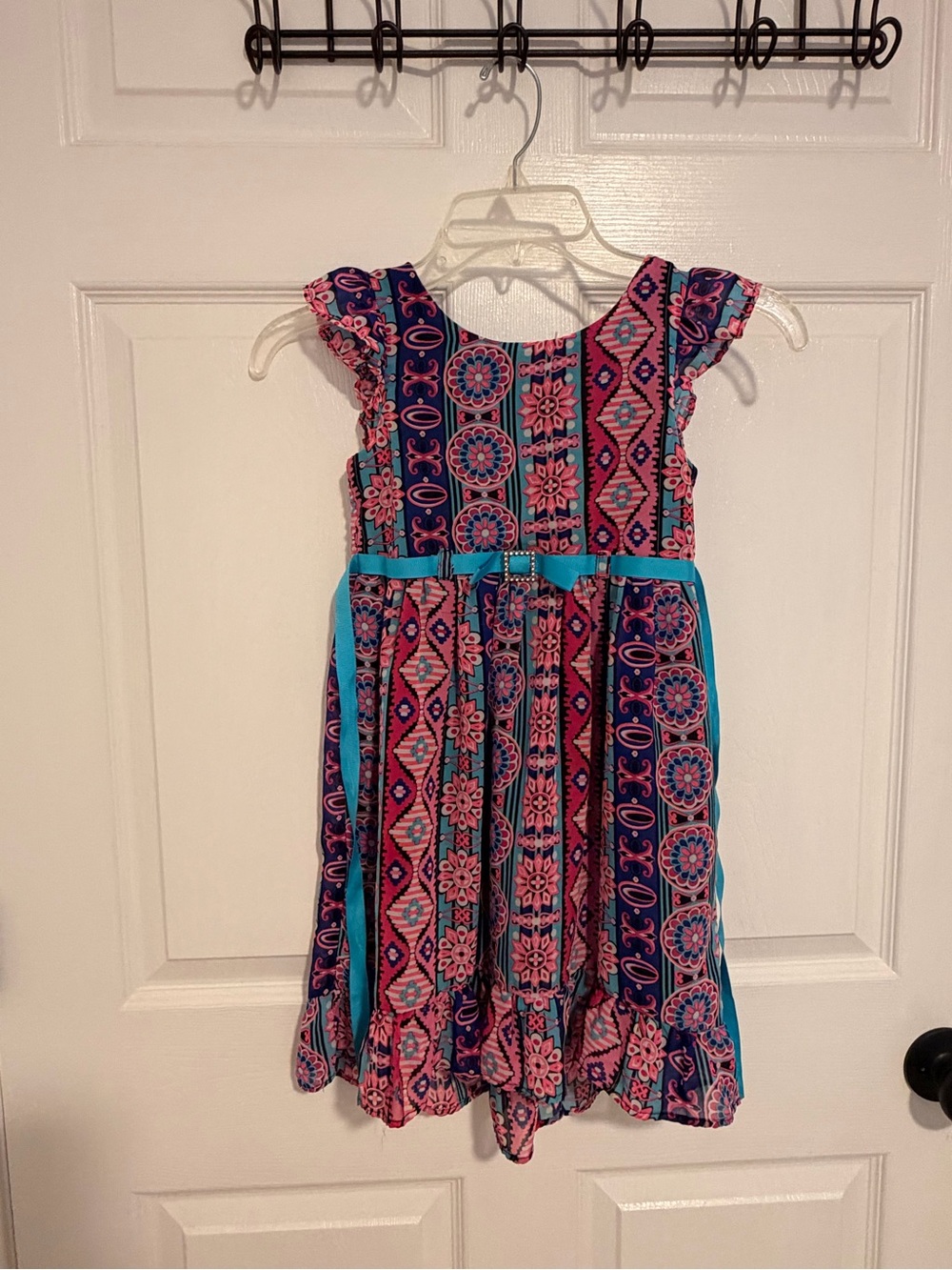 Girls' Geometric Print Ruffle Sleeve Dress - Pink & Blue
